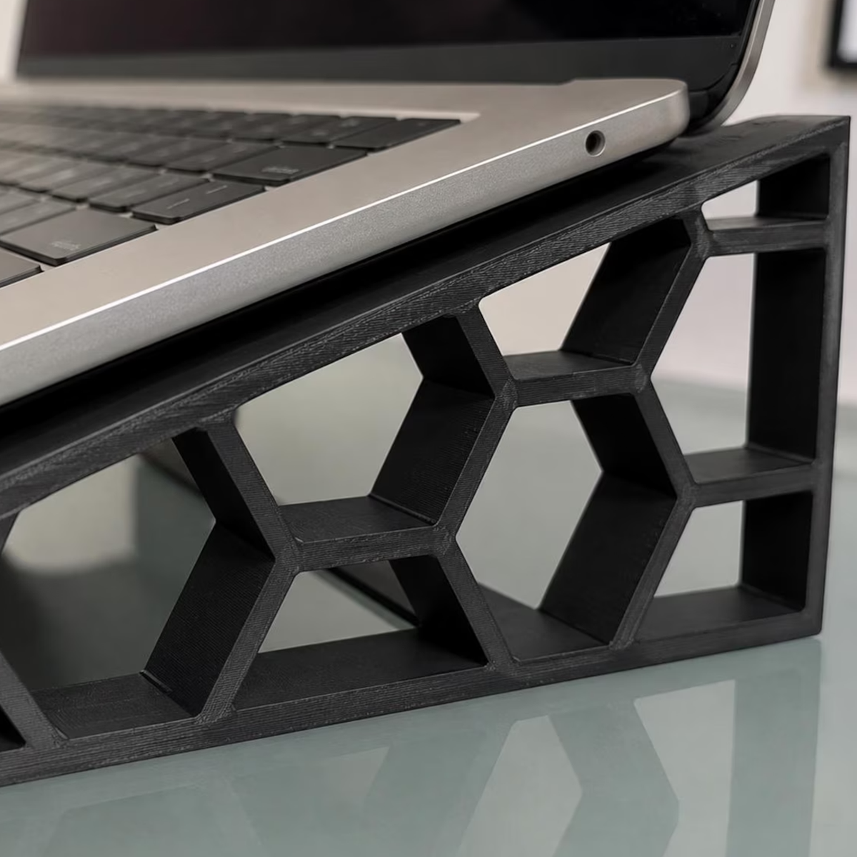 3D Printed Ergonomic Laptop Stand , Geometric Office Lift